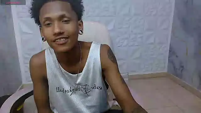 Snapshot of ManSant chatting on 07-07-26, 05:38 ManSant online show from 07-07-26, 05:38