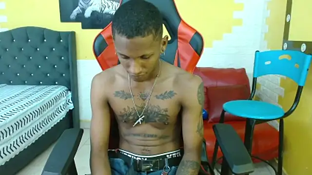 ManSant online show from 10-31-25, 03:19