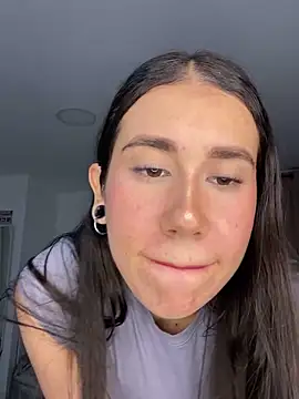 Snapshot of KaryAndTylor chatting on 12-07-24, 12:57 KaryAndTylor online show from 12-07-24, 12:57