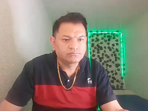 Snapshot of SexDiffrent chatting on 05-26-26, 07:45 SexDiffrent online show from 05-26-26, 07:45