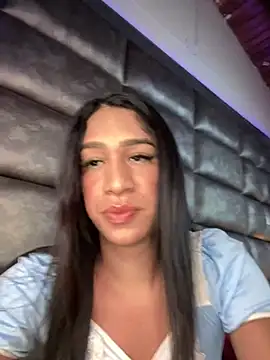 Snapshot of Ashly_Miller chatting on 02-28-25, 07:46 Ashly Miller online show from 02-28-25, 07:46
