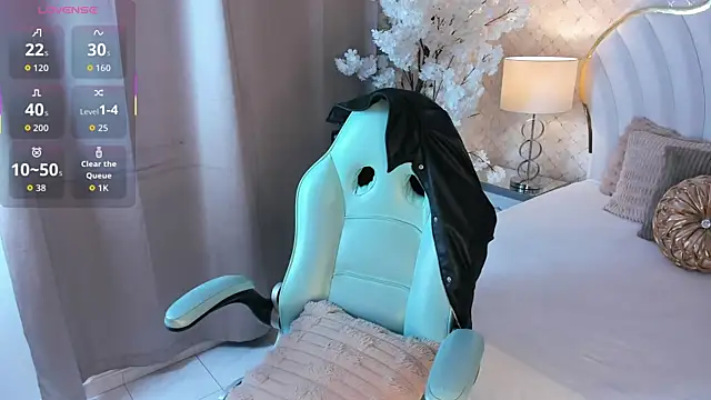 KatalinaMillan online show from 09-28-25, 05:47