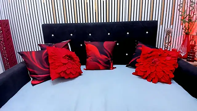 kattsuunnyy online show from 03-25-26, 09:24