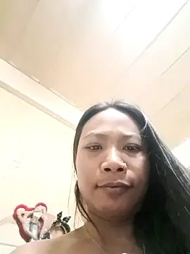 Snapshot of KinkyKit_May chatting on 03-09-25, 07:12 KinkyKit May online show from 03-09-25, 07:12