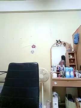 Snapshot of KinkyKit_May chatting on 09-25-25, 03:40 KinkyKit May online show from 09-25-25, 03:40