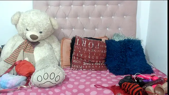 Snapshot of Negrabig chatting on 04-30-26, 03:46 Negrabig online show from 04-30-26, 03:46
