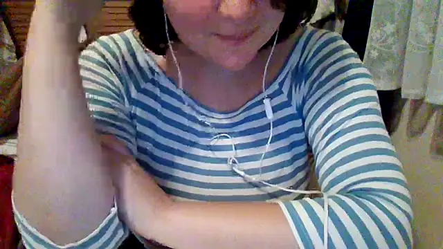 Snapshot of sabordelaguerra chatting on 11-17-25, 09:08 sabordelaguerra online show from 11-17-25, 09:08