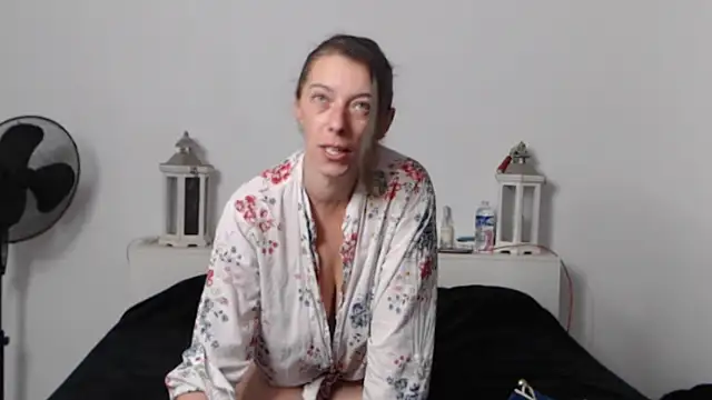 Oriane Jackson online show from 11-07-25, 11:04