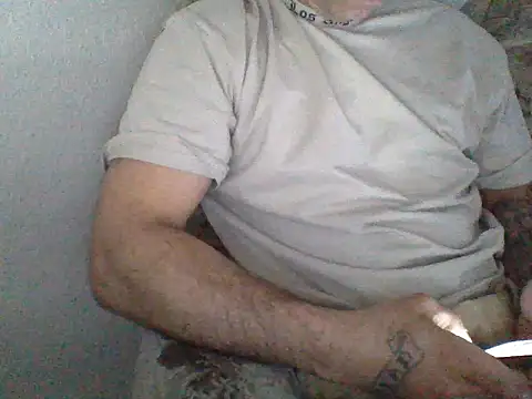 Snapshot of Nowy111 chatting on 05-14-26, 10:45 Nowy111 online show from 05-14-26, 10:45