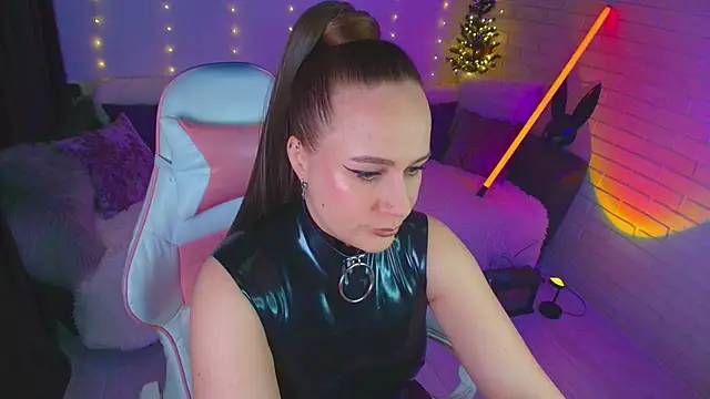 pepper cat  online show from 04-02-26, 12:18