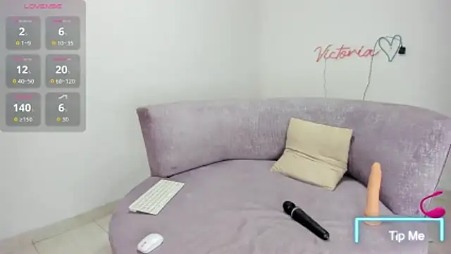 victoria 027 online show from 10-24-25, 06:51