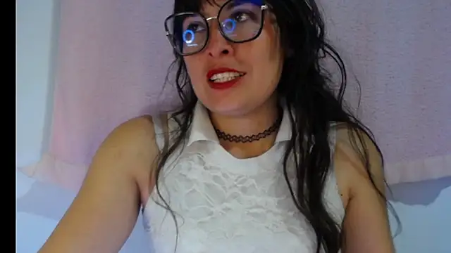 Snapshot of Alexandrasaenz chatting on 12-03-25, 02:23 Alexandrasaenz online show from 12-03-25, 02:23