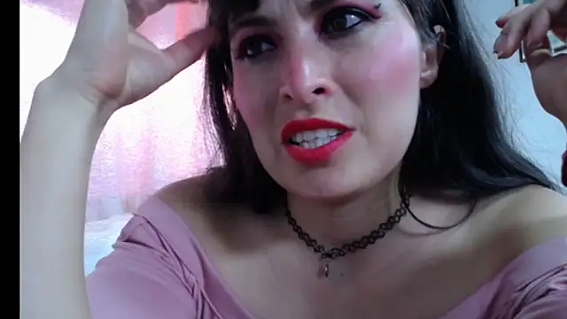 Snapshot of Alexandrasaenz chatting on 11-10-25, 09:31 Alexandrasaenz online show from 11-10-25, 09:31