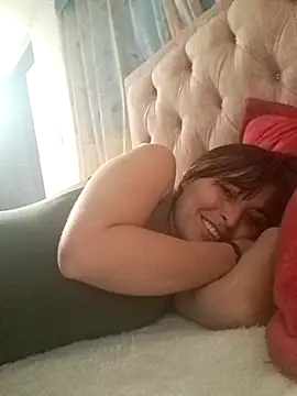 Snapshot of Alexandrasaenz chatting on 03-02-26, 08:05 Alexandrasaenz online show from 03-02-26, 08:05