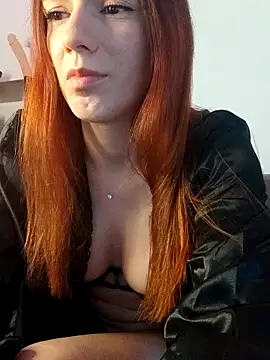 clara-francaise online show from 02-13-26, 04:29