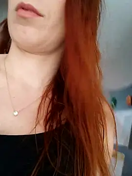 clara-francaise online show from 02-15-26, 12:59