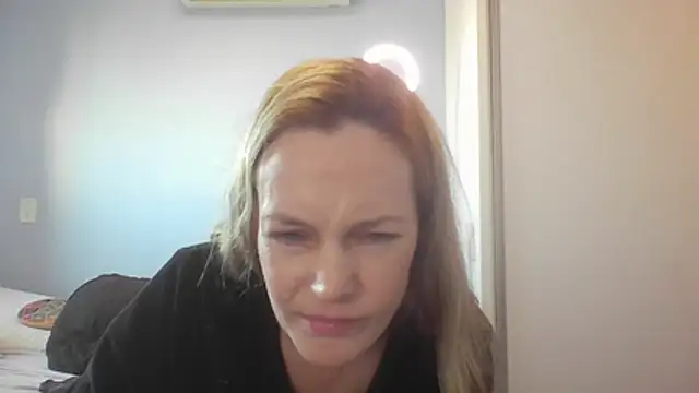 Snapshot of Annylove1 chatting on 07-03-26, 10:55 Annylove1 online show from 07-03-26, 10:55