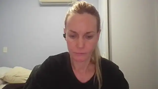 Annylove1 online show from 05-24-26, 12:54