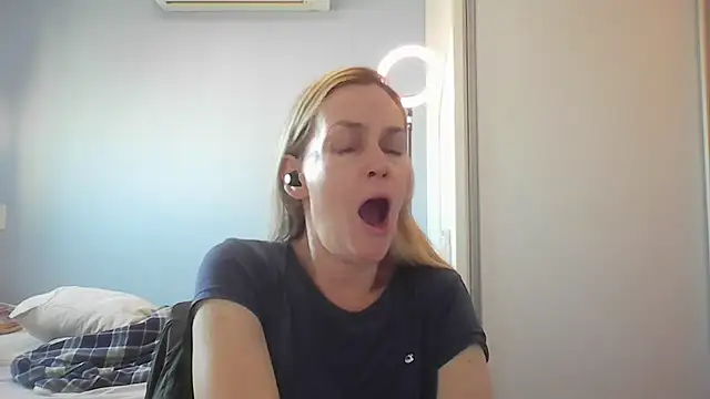 Annylove1 online show from 05-07-26, 10:51