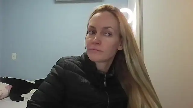 Annylove1 online show from 05-11-26, 12:17