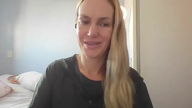 Annylove1 online show from 05-05-26, 12:19
