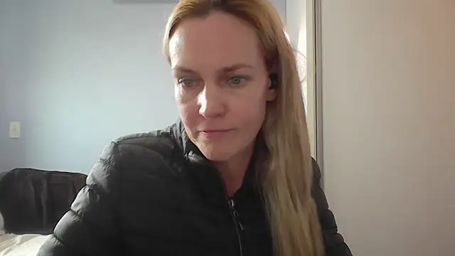 Annylove1 online show from 05-29-26, 12:11