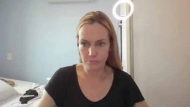 Annylove1 online show from 01-09-26, 10:44