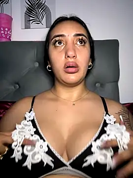 Hannahoff online show from 11-03-25, 03:12