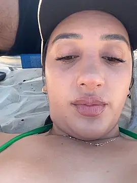 Hannahoff online show from 10-06-25, 05:02