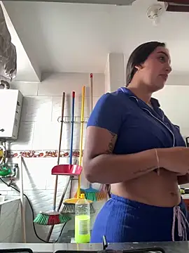 Hannahoff online show from 11-06-25, 06:12