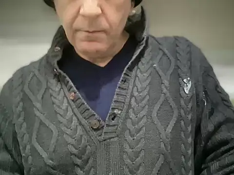 Snapshot of ALPHANDRE chatting on 03-07-26, 08:21 ALPHANDRE online show from 03-07-26, 08:21