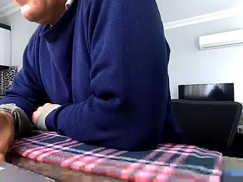 Snapshot of ALPHANDRE chatting on 03-22-26, 06:26 ALPHANDRE online show from 03-22-26, 06:26