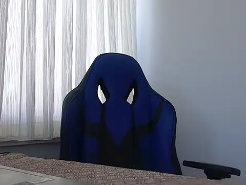 Snapshot of ALPHANDRE chatting on 04-12-26, 11:13 ALPHANDRE online show from 04-12-26, 11:13