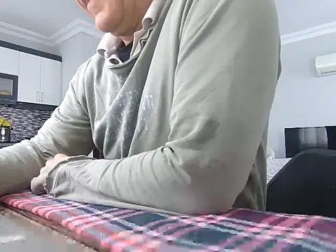 Snapshot of ALPHANDRE chatting on 03-21-26, 05:41 ALPHANDRE online show from 03-21-26, 05:41