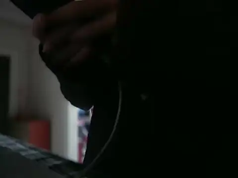 Snapshot of ALPHANDRE chatting on 03-04-26, 08:33 ALPHANDRE online show from 03-04-26, 08:33