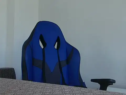 Snapshot of ALPHANDRE chatting on 04-10-26, 07:26 ALPHANDRE online show from 04-10-26, 07:26