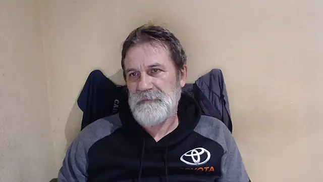 AlexNudo online show from 10-28-25, 08:52