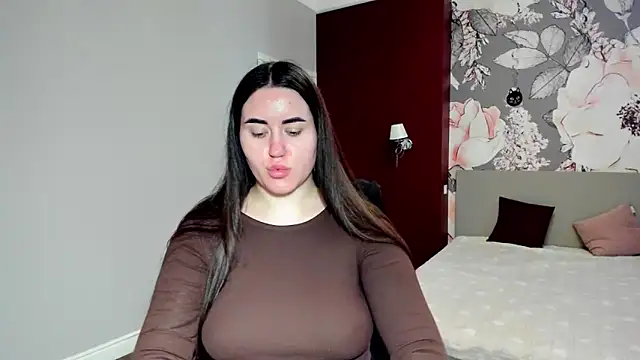 Roxie Bradley online show from 03-06-26, 06:41