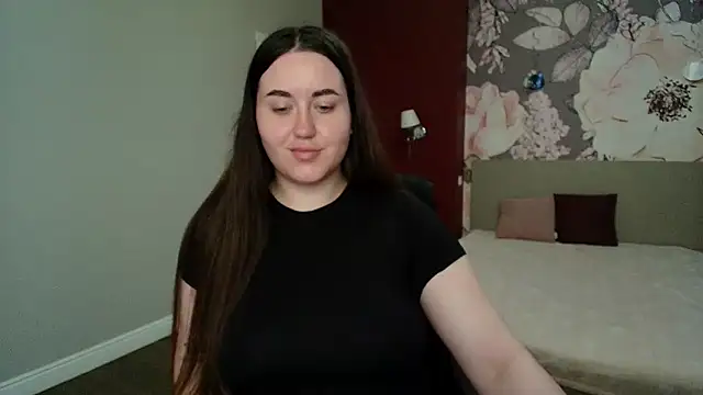 Roxie Bradley online show from 05-11-26, 05:53