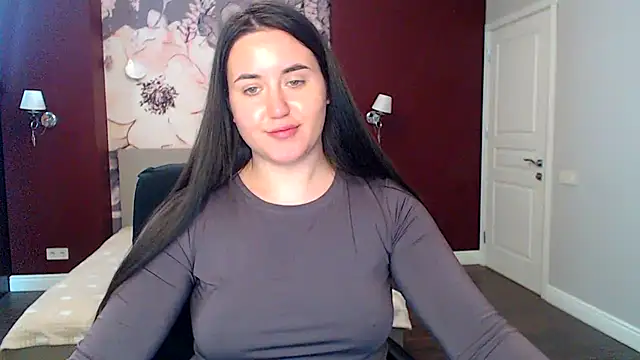 Roxie Bradley online show from 03-19-25, 09:38