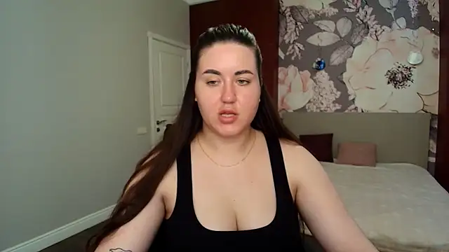 Roxie Bradley online show from 05-22-26, 05:38