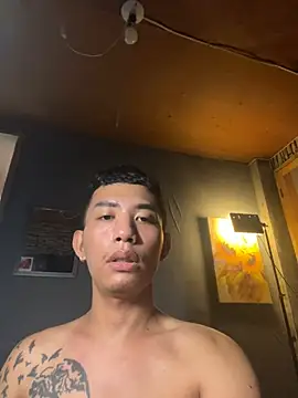 Snapshot of xlovercum chatting on 01-08-26, 09:21 xlovercum online show from 01-08-26, 09:21