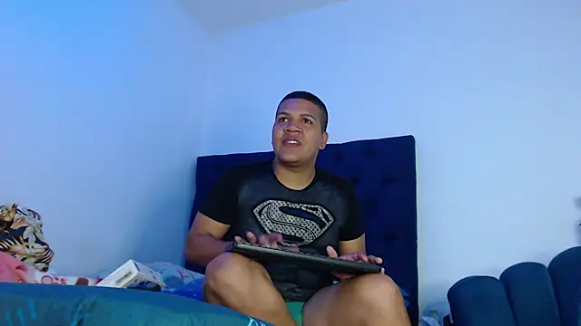 StevanHouston online show from 12-06-24, 03:28