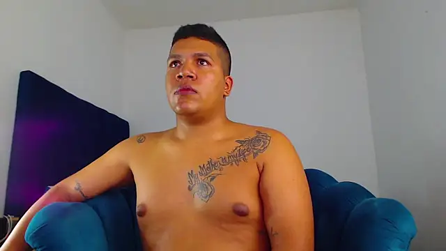 StevanHouston online show from 02-12-25, 05:05