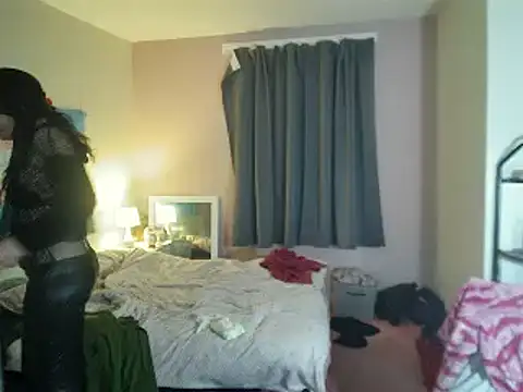 Kitty-Kat-Petersen online show from 12-11-24, 06:52