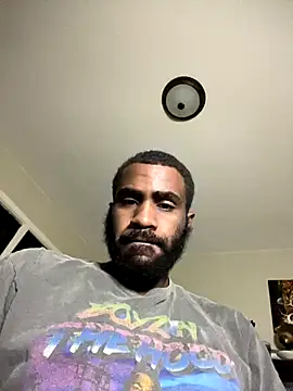 Snapshot of SlxmXBlxck chatting on 12-04-24, 08:17 SlxmXBlxck online show from 12-04-24, 08:17