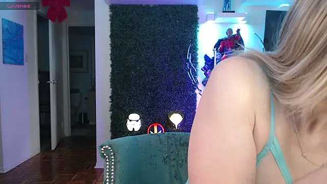 Vixen Lockheart online show from 01-14-26, 04:21