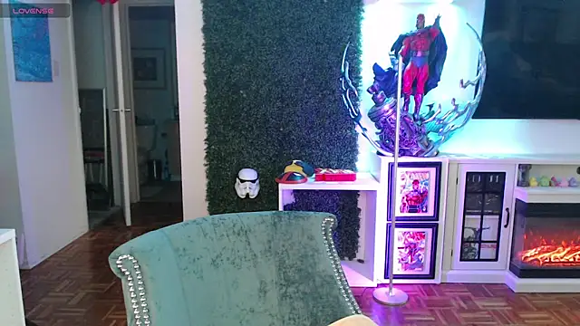 Vixen Lockheart online show from 04-10-26, 02:24