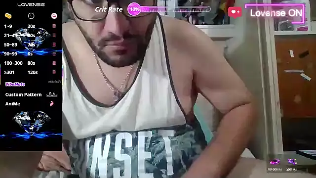 Snapshot of Javi_92 chatting on 09-14-25, 08:53 Javi 92 online show from 09-14-25, 08:53