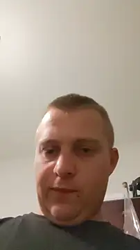 Matttthees online show from 10-10-25, 01:28